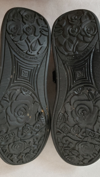 Ryn Cindy Walking Shoes Black Sz 7! - Picture 4 of 6